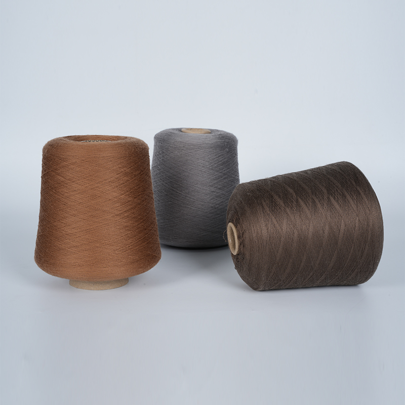 60Nm/3 20 % laine 30 % Tencel 50 % mélanges acryliques Fil